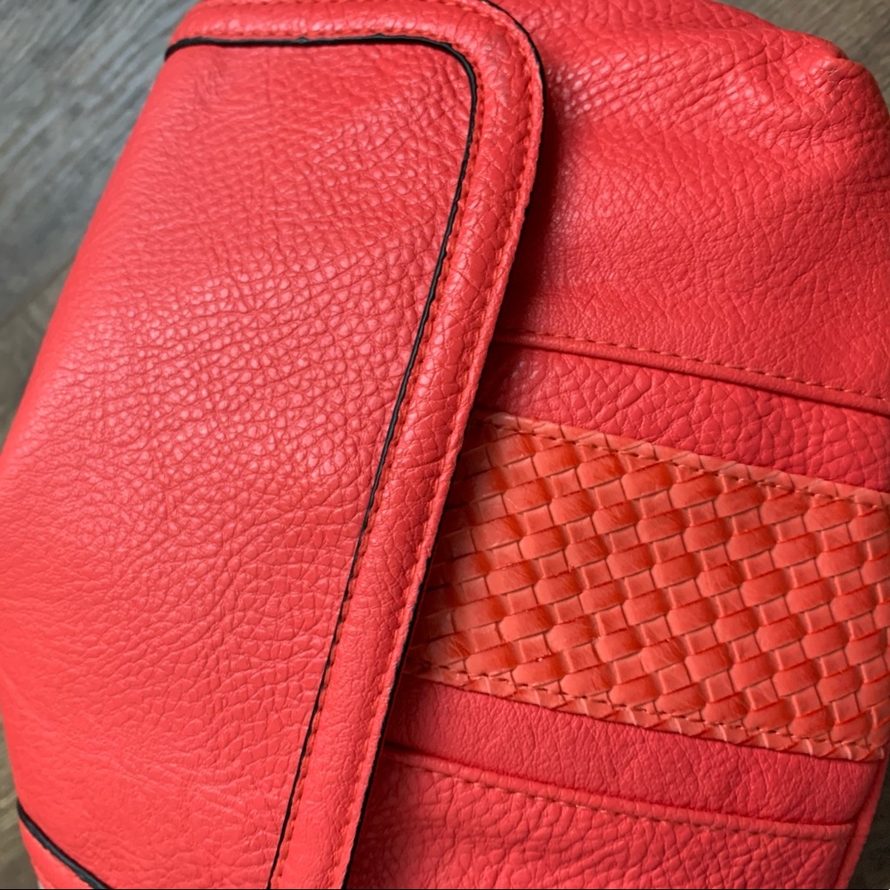 Donated. Vegan Crossbody Bag - Picture 8 of 10